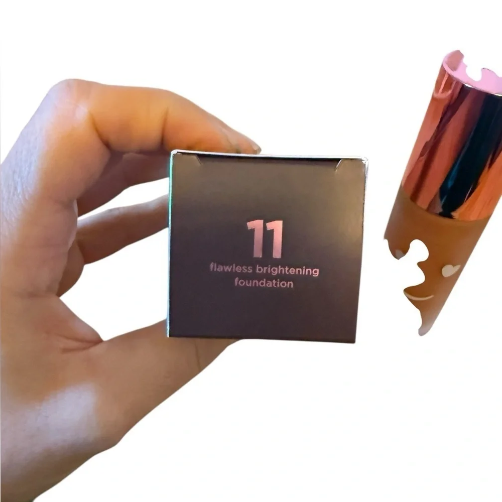 New Benefit Hello Happy Flawless Brightening Liquid Foundation Discontinued